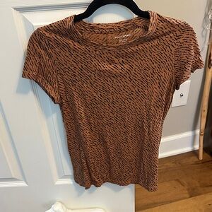 BANANA REPUBLIC Women's Animal Print Short Sleeve Top